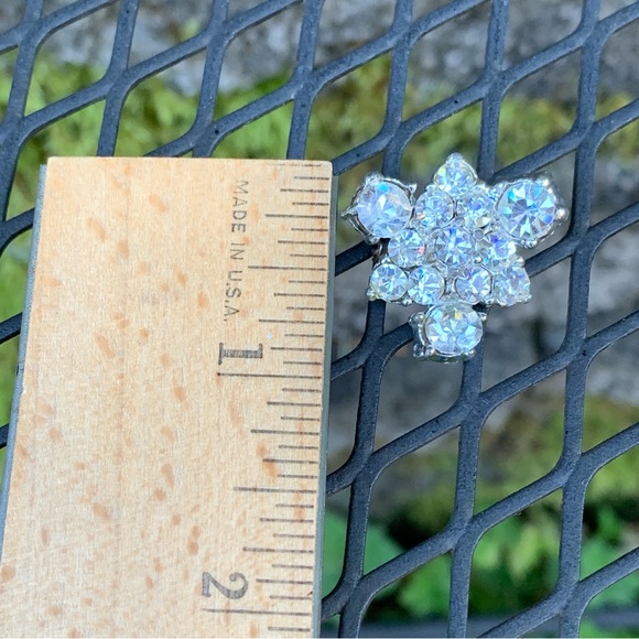 🤩3/$20 Vintage Clear Rhinestone Silver Lapel Hat Triangle Pin Brooch MidCent MCM - Picture 8 of 9